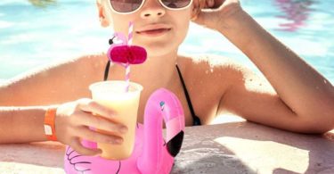 Porte gobelet piscine - Liste des modèles originaux – Jeu enfant et apéro comparatif détente piscine guide spécialisé